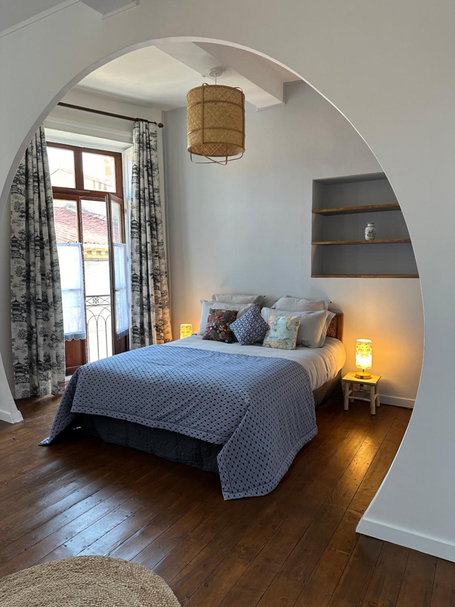 L'Enthousiasme Bed & Breakfast พุราเดส์ ภายนอก รูปภาพ