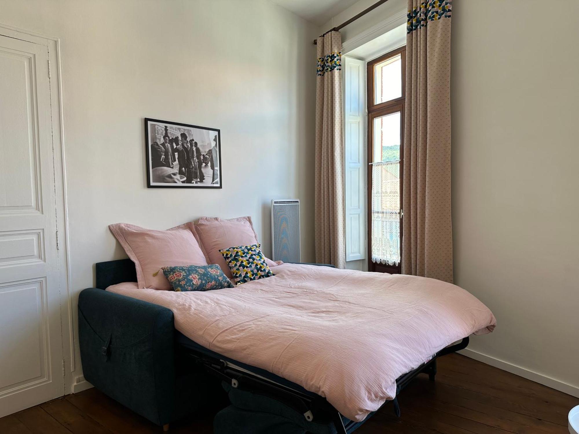 L'Enthousiasme Bed & Breakfast พุราเดส์ ภายนอก รูปภาพ