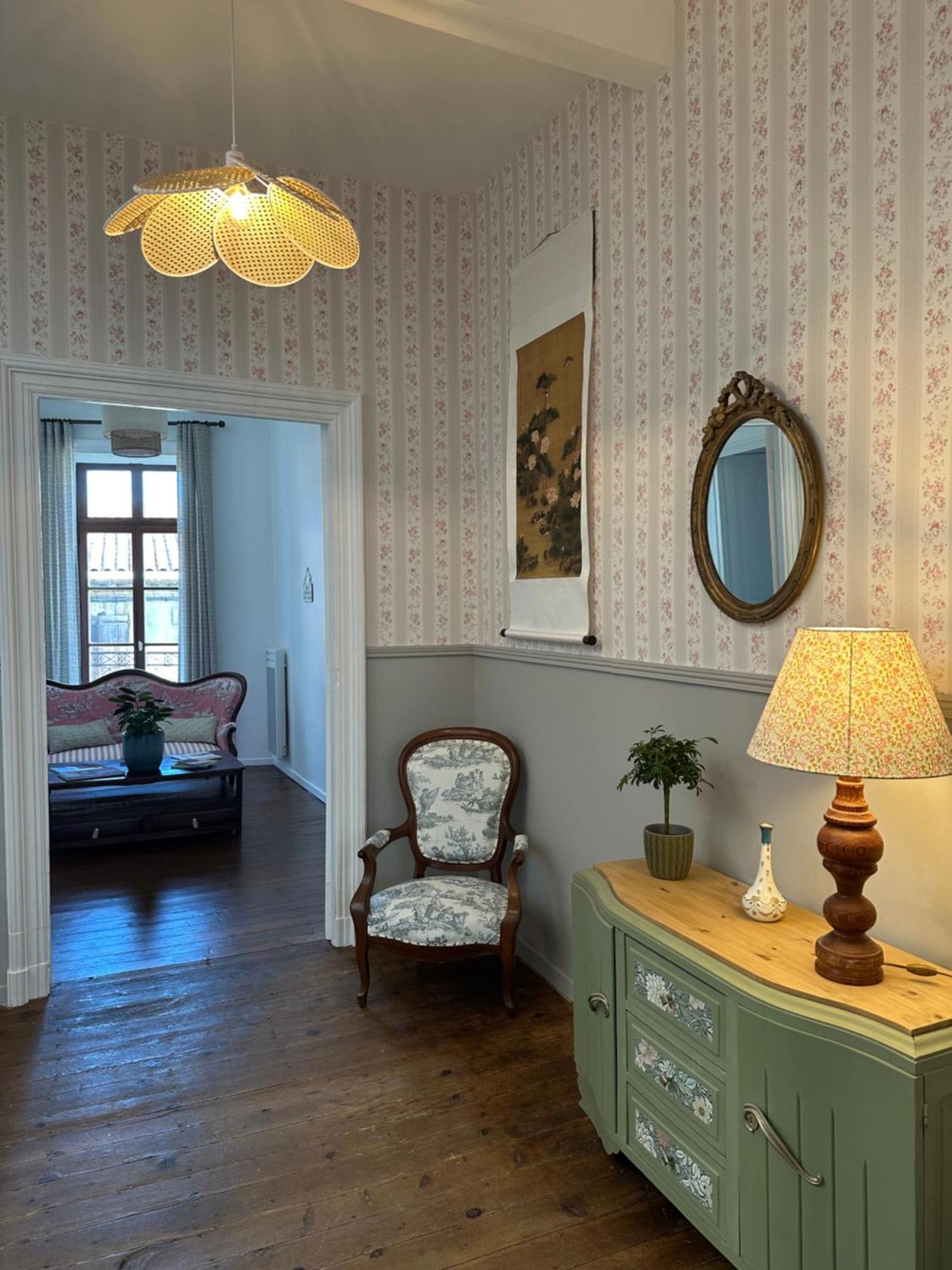 L'Enthousiasme Bed & Breakfast พุราเดส์ ภายนอก รูปภาพ