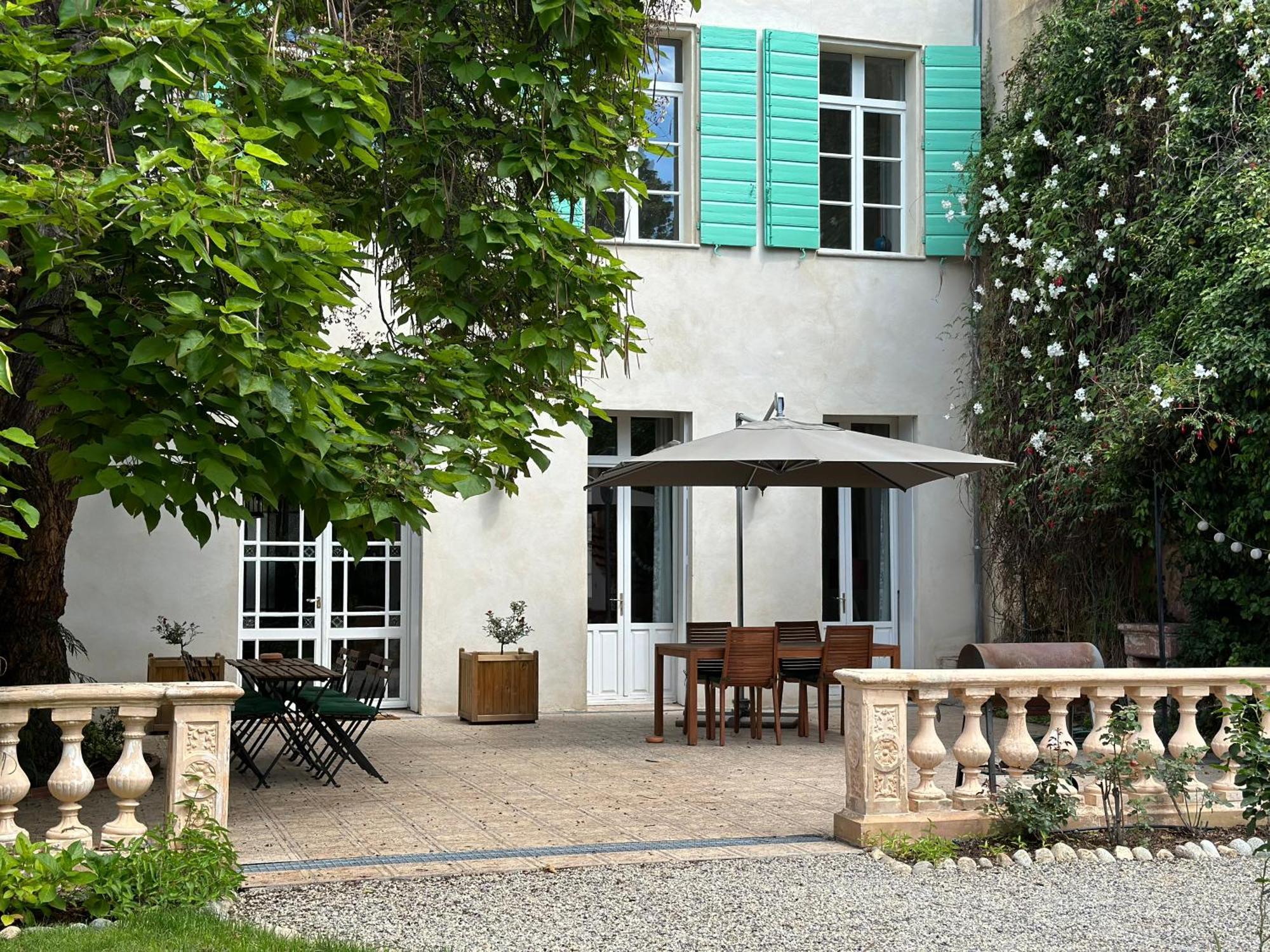 L'Enthousiasme Bed & Breakfast พุราเดส์ ภายนอก รูปภาพ